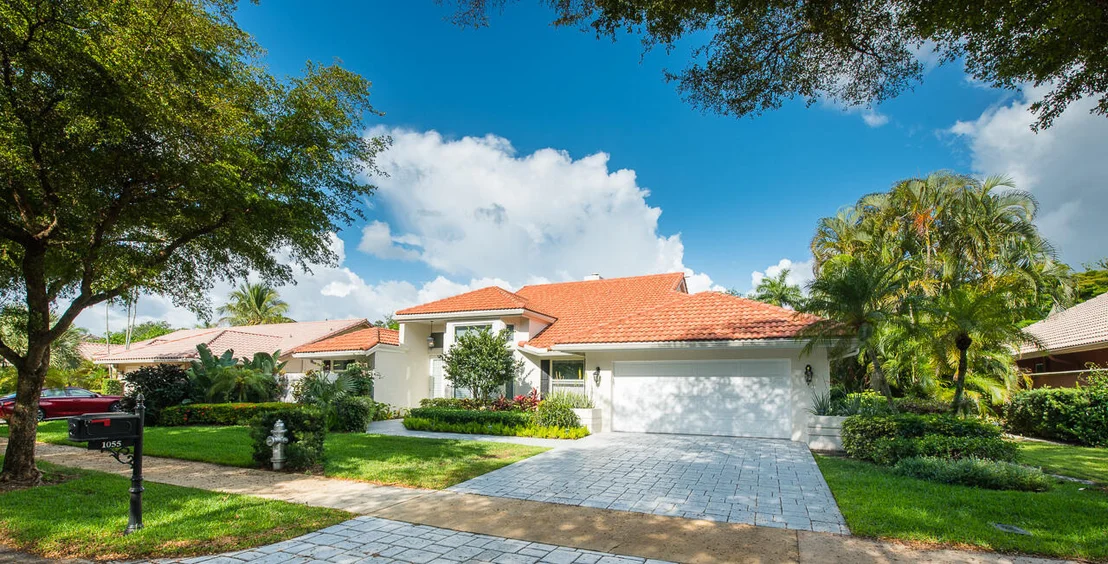 Photo of 1055 Parkside Circle N