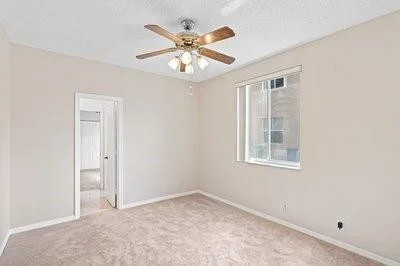 Photo of 921 Crestview Circle