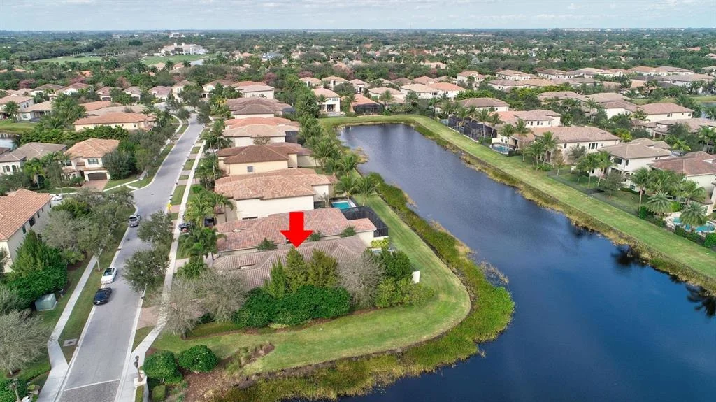 Photo of 16670 Gateway Bridge Drive