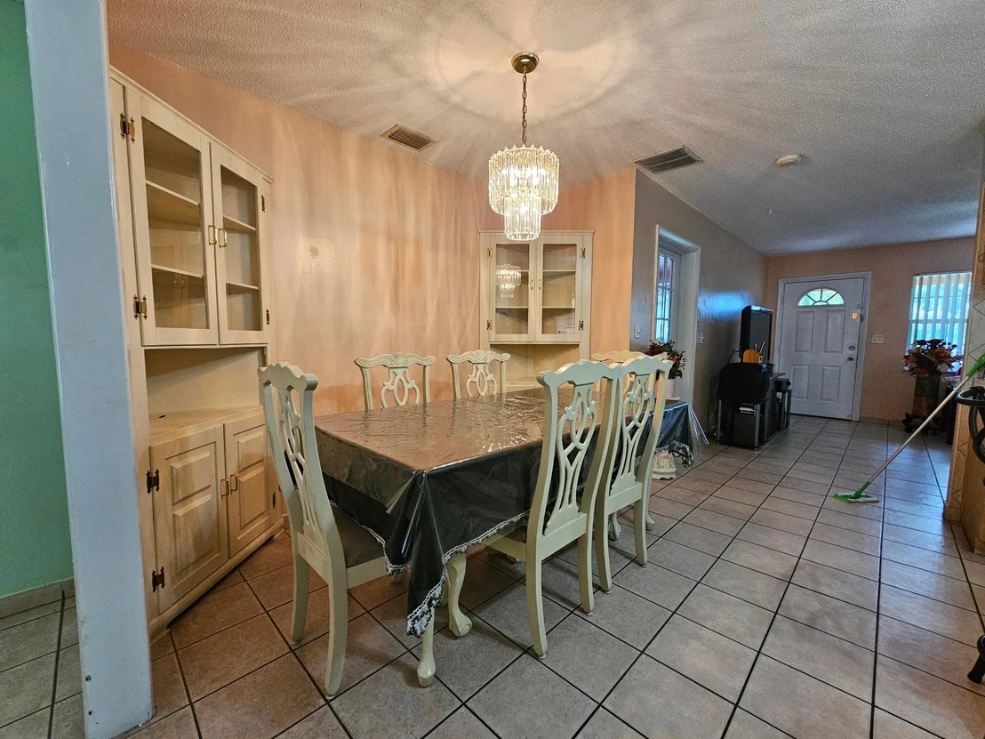 Photo of 474 Lake Road