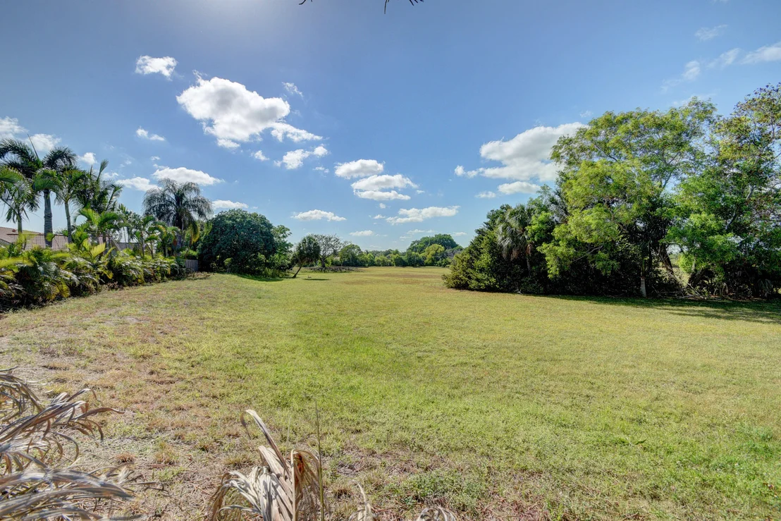Photo of 9415 Nursery Lane