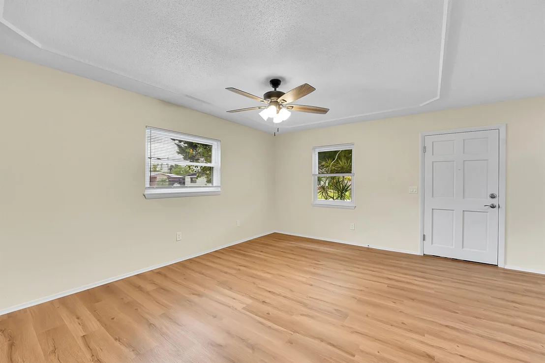 Photo of 524 Teak Drive