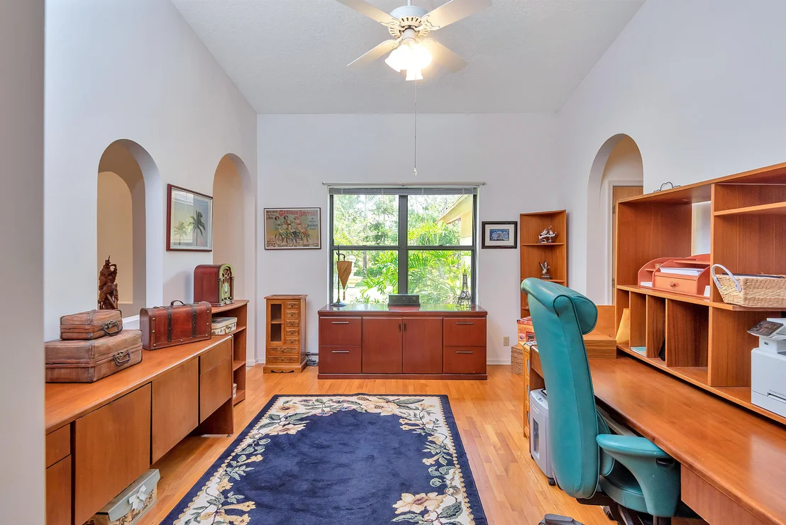 Photo of 13288 Compton Road