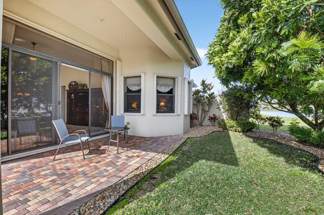 Photo of 9571 Isles Cay Drive