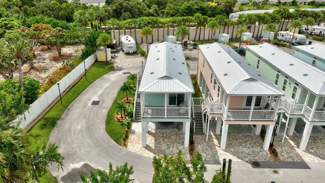 Photo of 300 NE Coastal Drive
