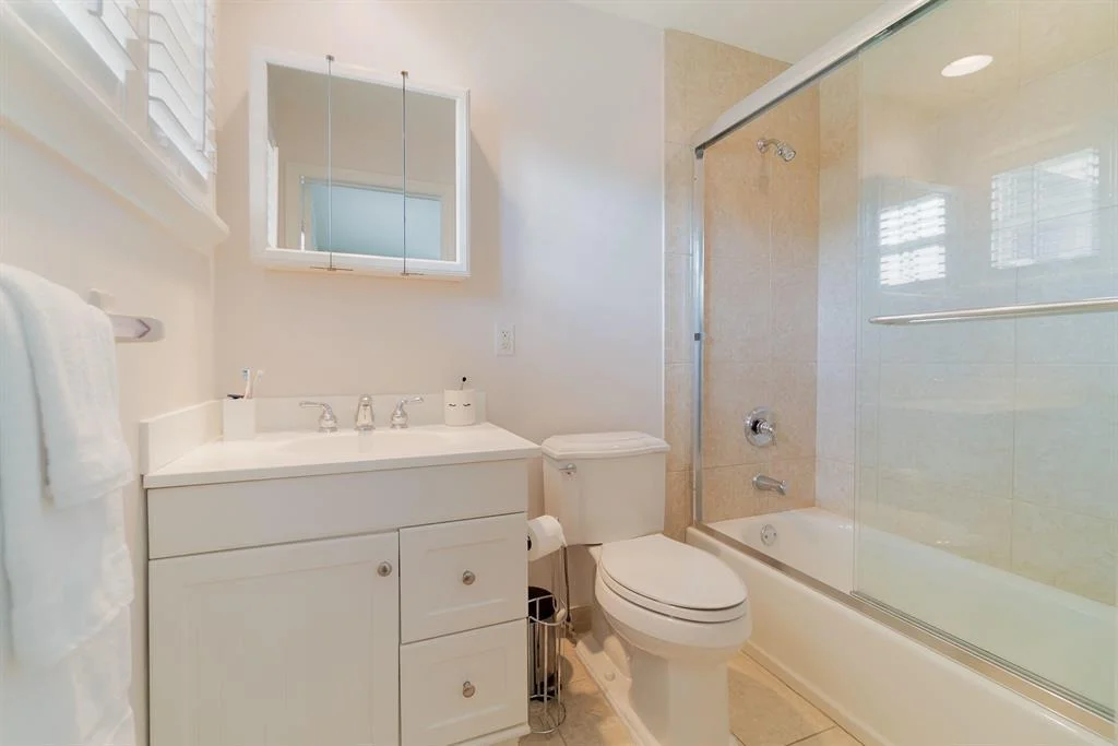 Photo of 367 Evergreen Avenue