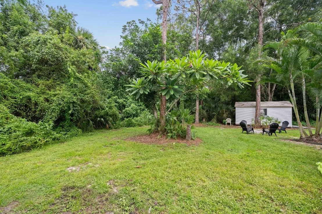 Photo of 10771 154th Road N