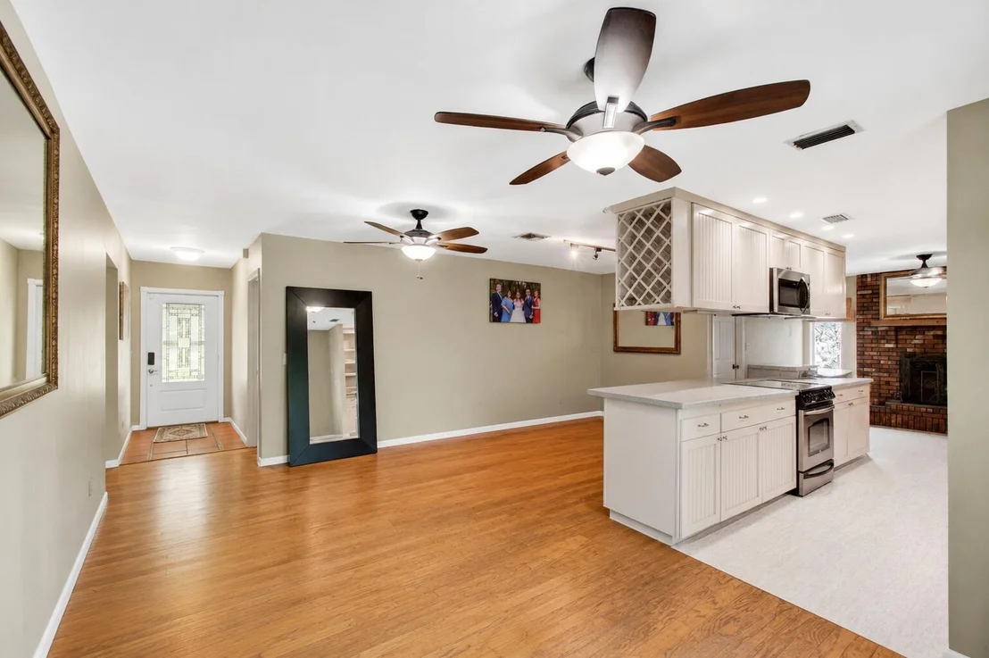 Photo of 5442 Sunrise Boulevard