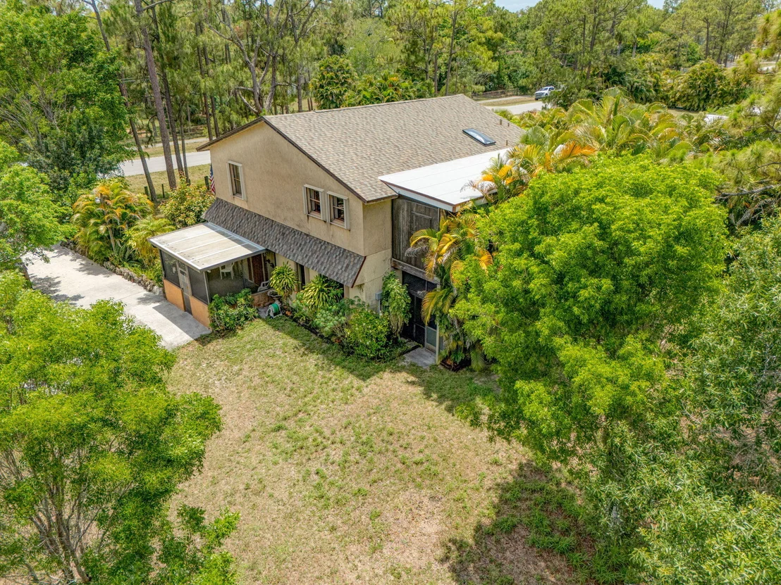Photo of 13705 Persimmon Boulevard