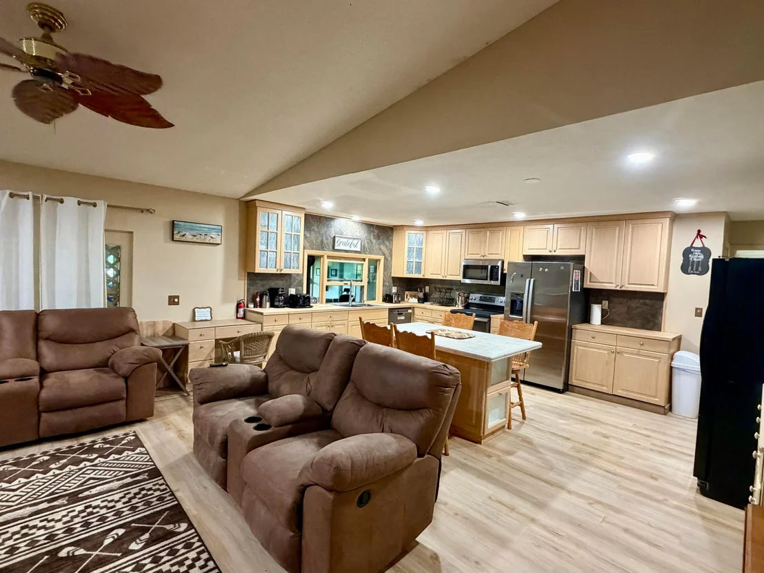 Photo of 1631 SE 24th Boulevard