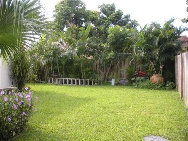 Photo of 5739 E Ithaca Circle
