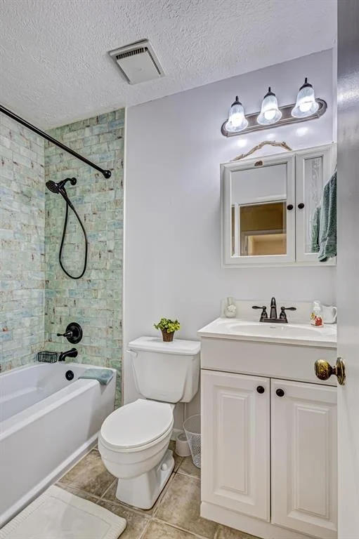 Photo of 3003 SE Bamboo Street