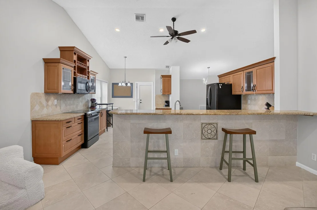 Photo of 5756 Descartes Circle