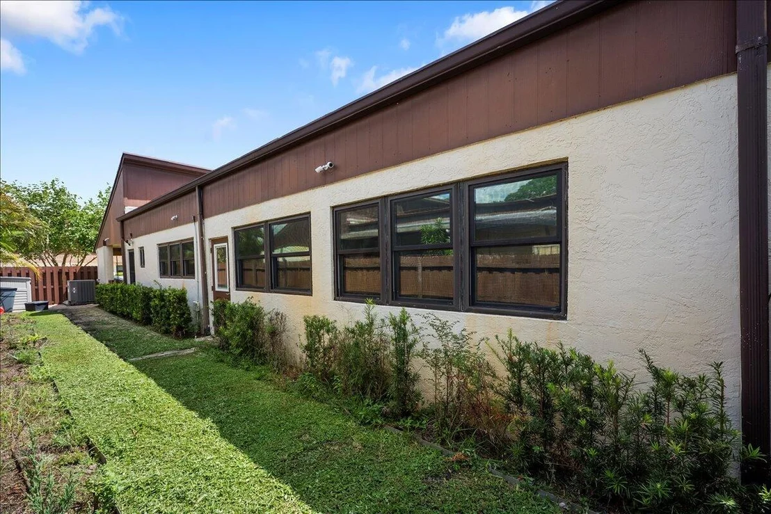 Photo of 6774 Wheaton Lane