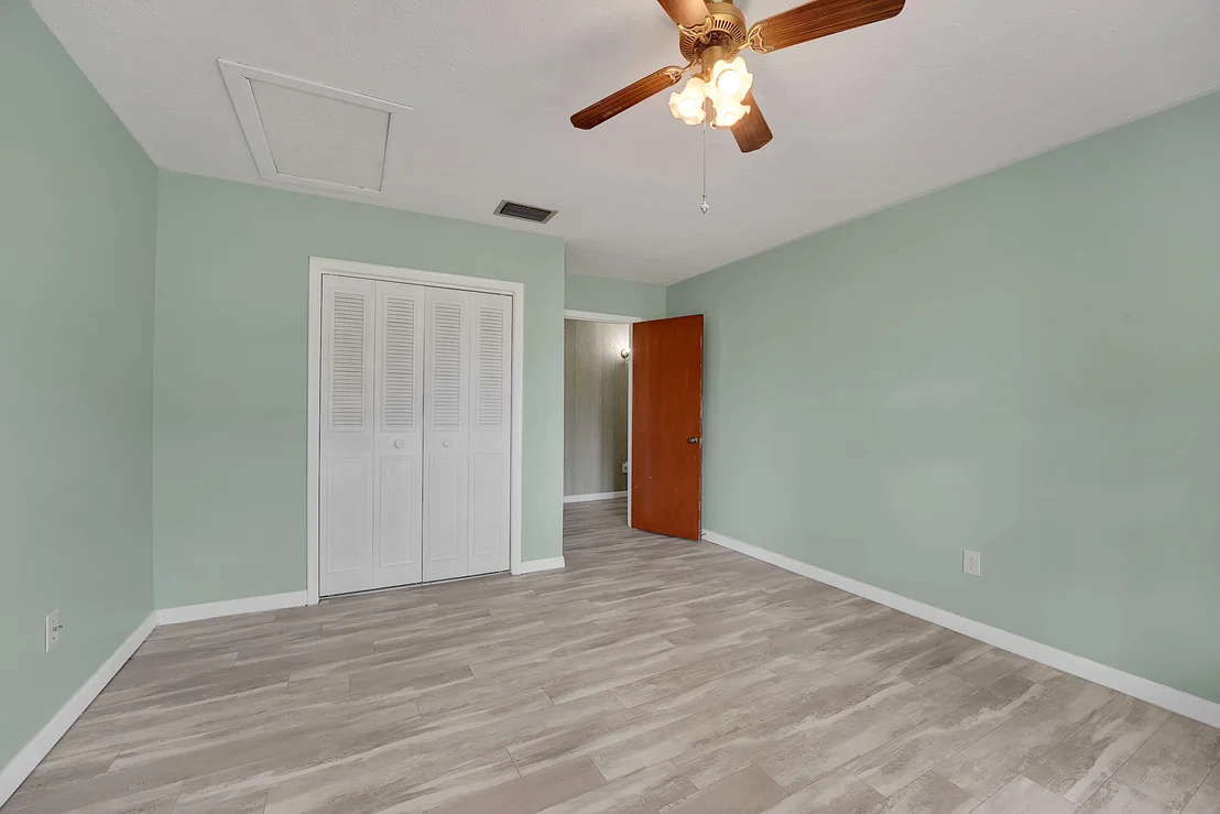 Photo of 5111 Palm Drive