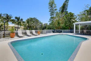 Photo of 660 SE 12th Terrace