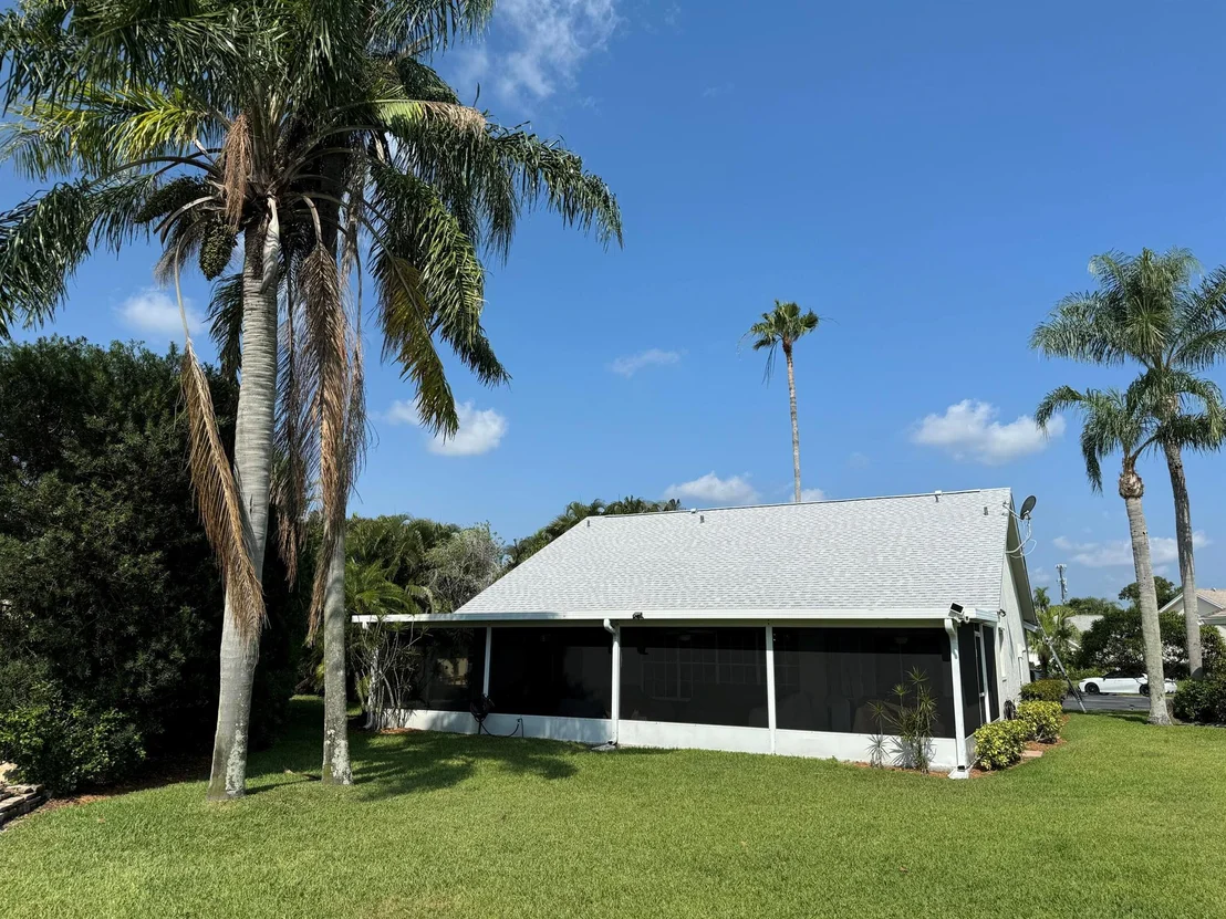 Photo of 295 Moccasin Trail W