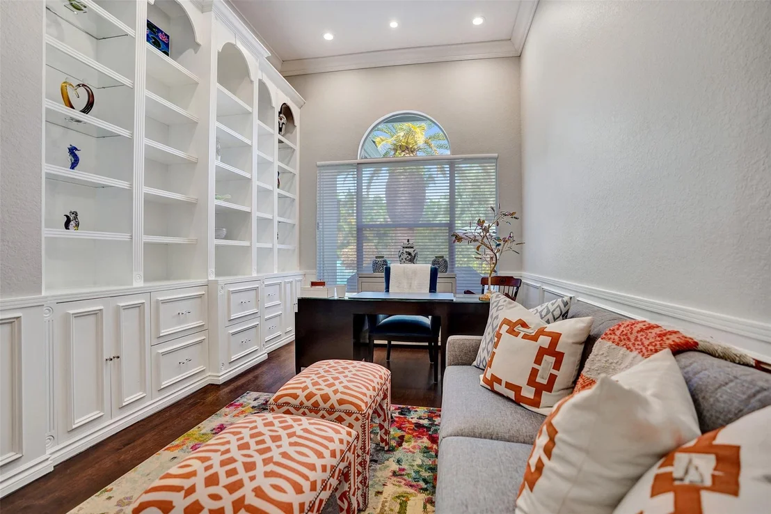 Photo of 6454 NW 93rd Drive