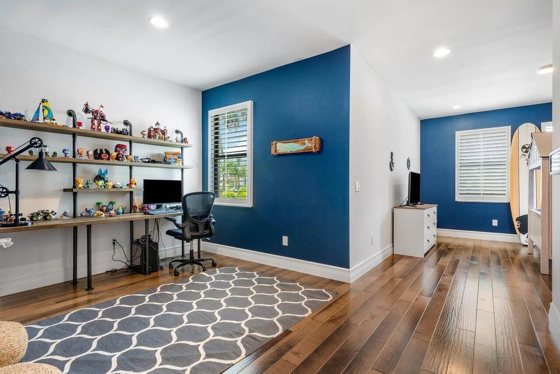 Photo of 17358 Rosella Road