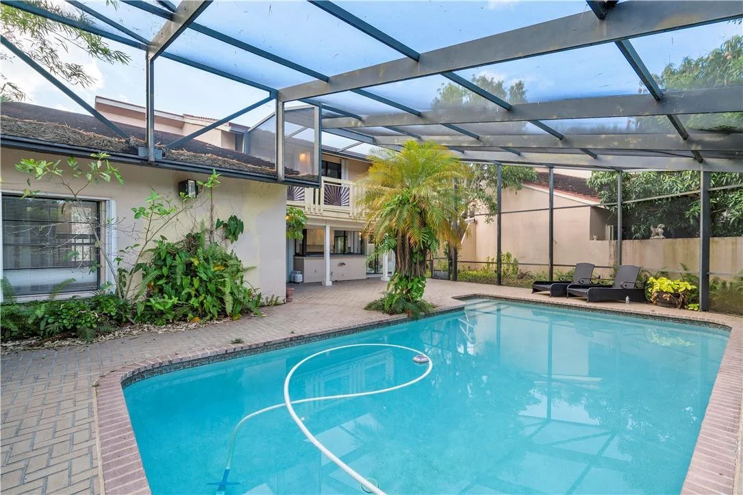 Photo of 619 Hollows Circle