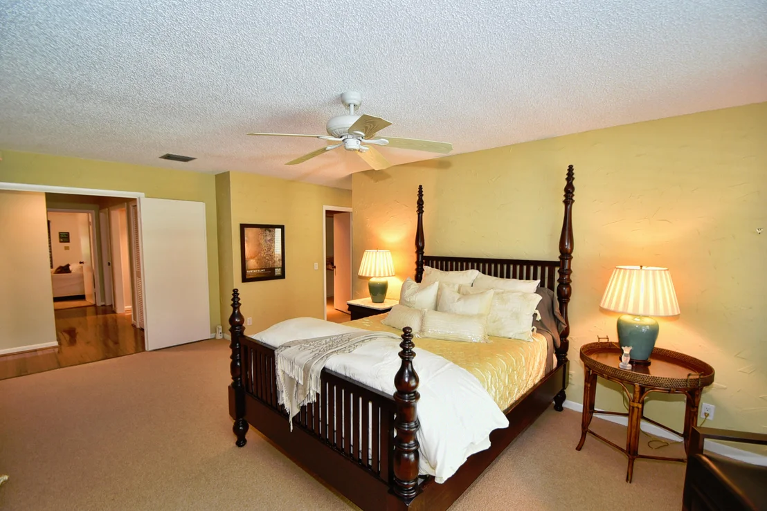 Photo of 4573 White Cedar Lane