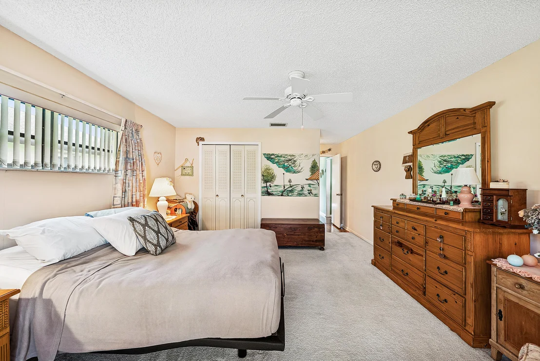 Photo of Unit A at 4866 Equestrian Road
