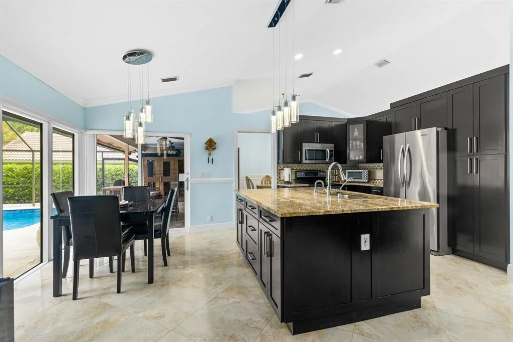 Photo of 10123 Canoe Brook Circle
