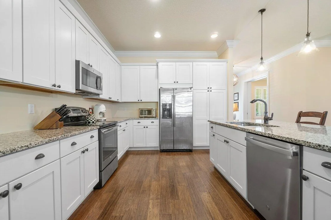 Photo of 124 W Bay Cedar Circle