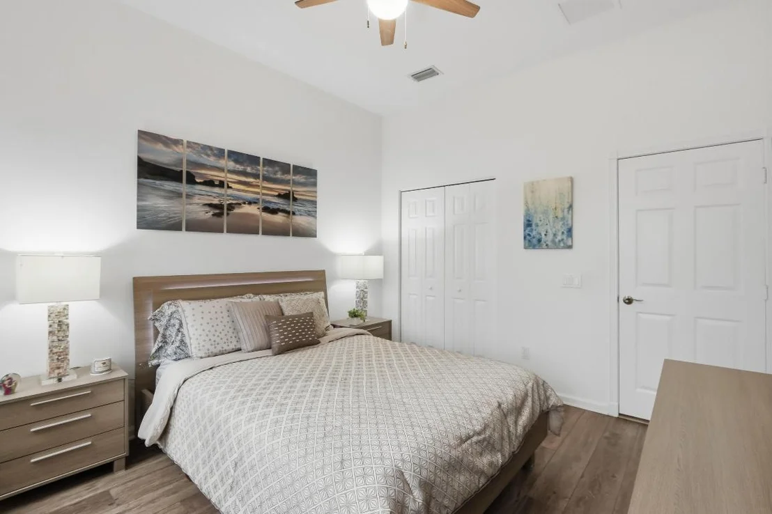 Photo of 8752 Palm River Drive