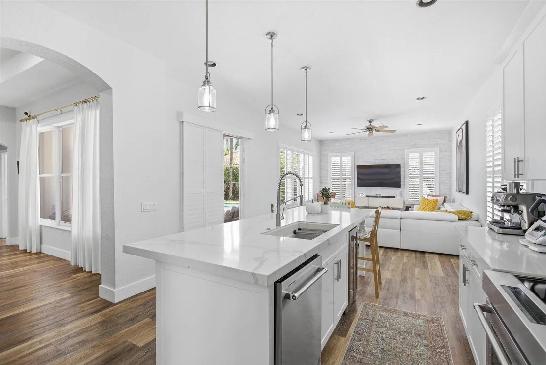 Photo of 1830 Harbor View Circle