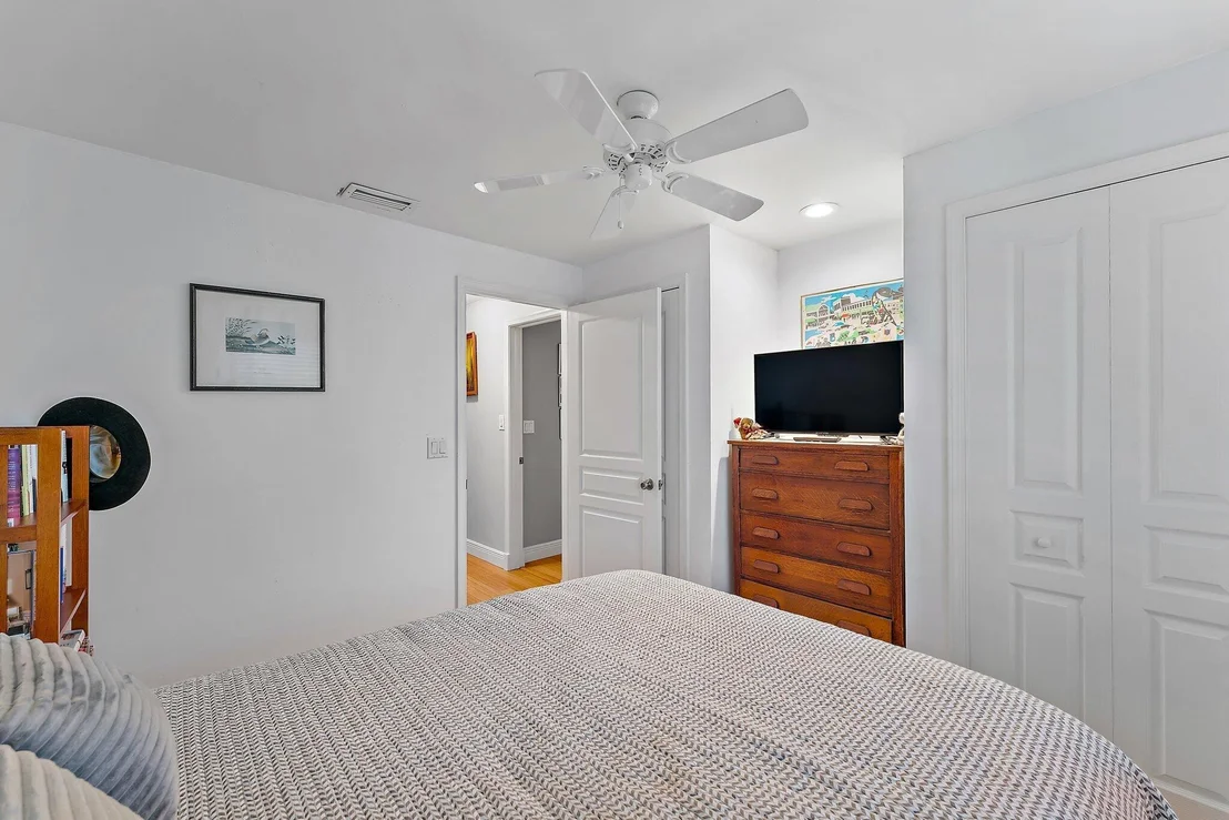 Photo of 4166 NE Sunset Drive