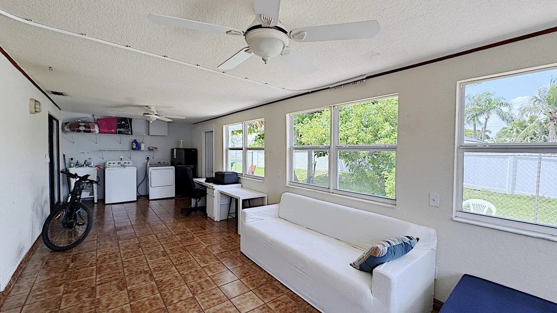 Photo of 411 SE 4th Street