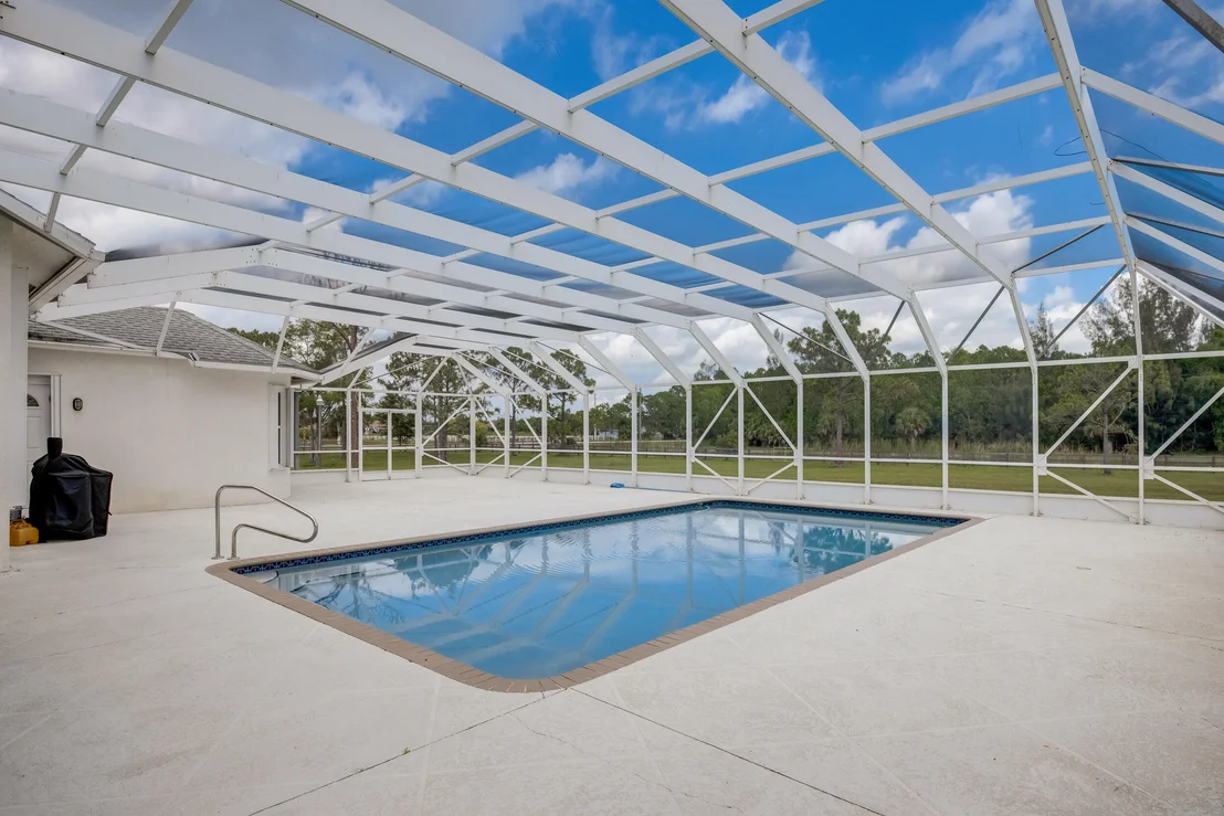 Photo of 17467 Fox Trail Lane