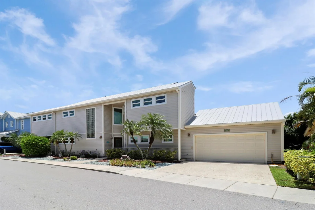Photo of 306 Xanadu Place