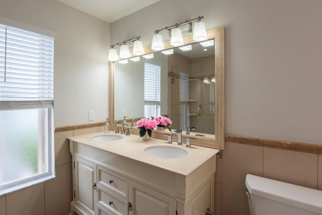 Photo of 132 Stonebriar Boulevard
