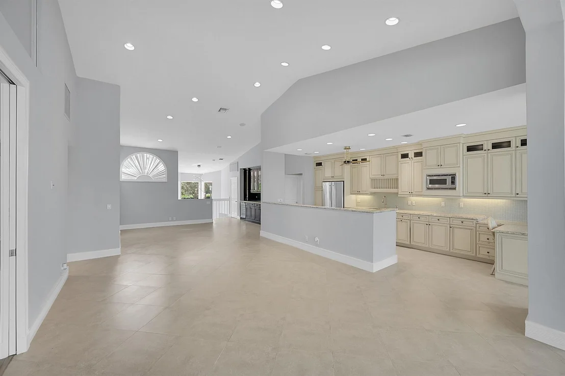 Photo of 244 Eagle Drive