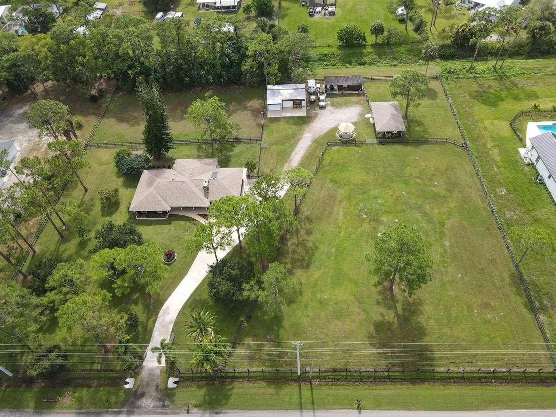 Photo of 12390 Sandy Run