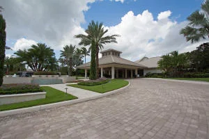 Photo of 7677 Stonehaven Lane