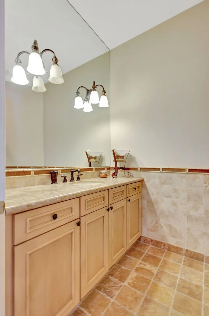 Photo of 2330 Tecumseh Circle