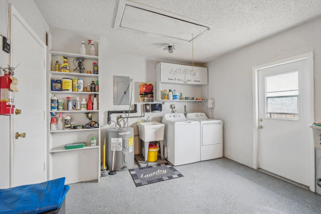Photo of 3962 Winfield Road