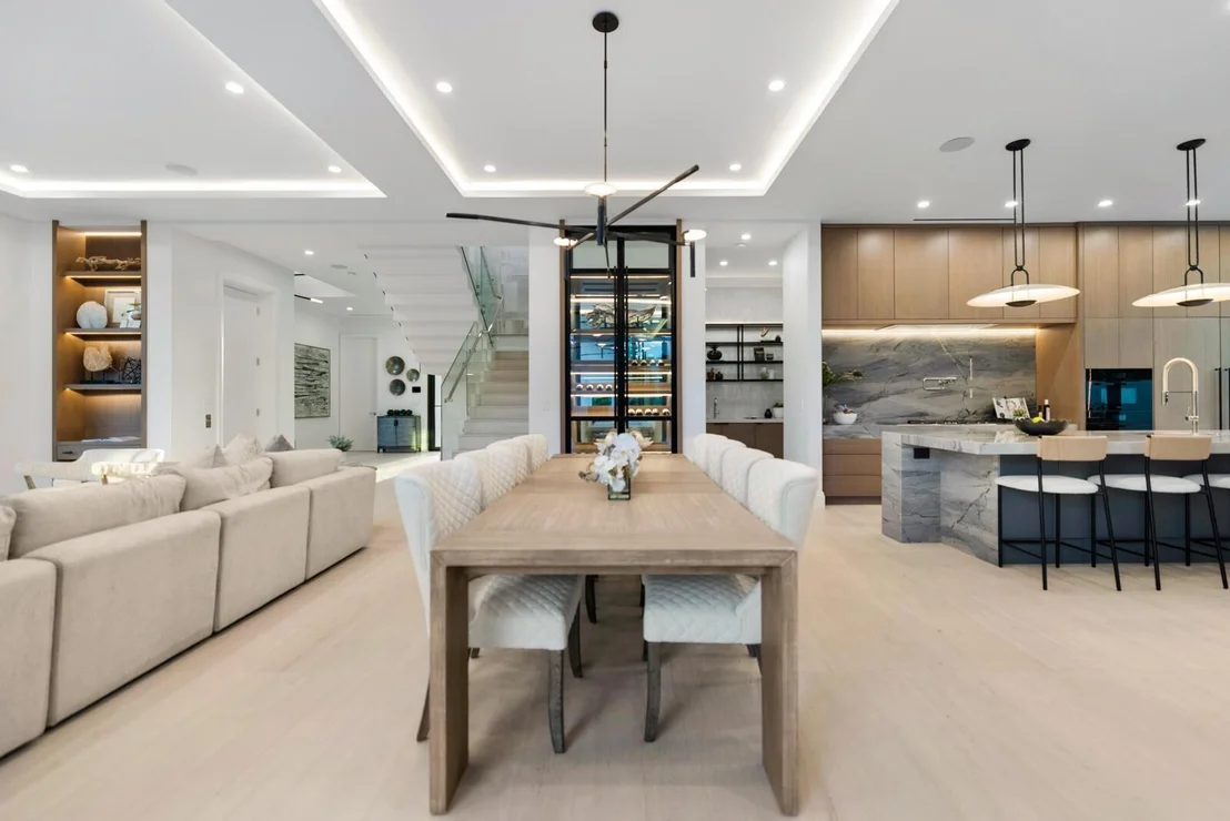 Photo of 400 NE Olive Way