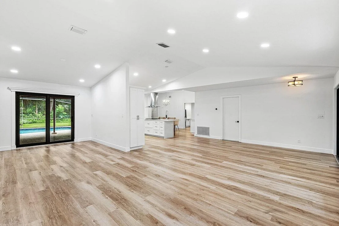 Photo of 2425 NW 36th Street