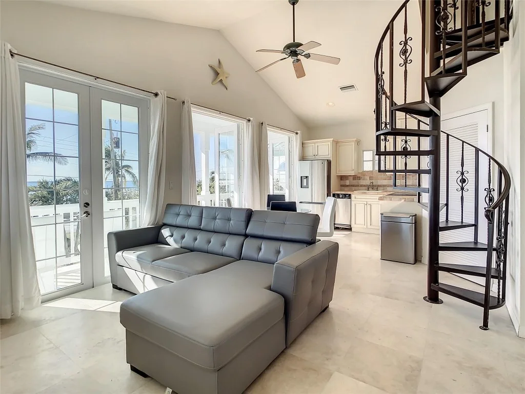 Photo of 12880 Highway A1a