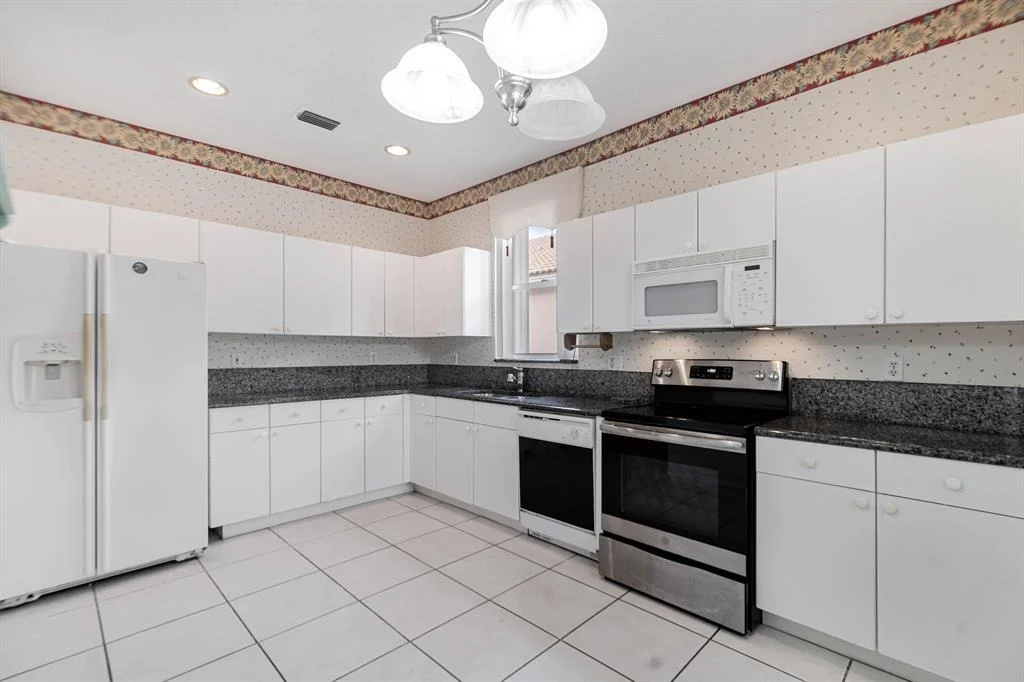 Photo of 10895 Fillmore Drive