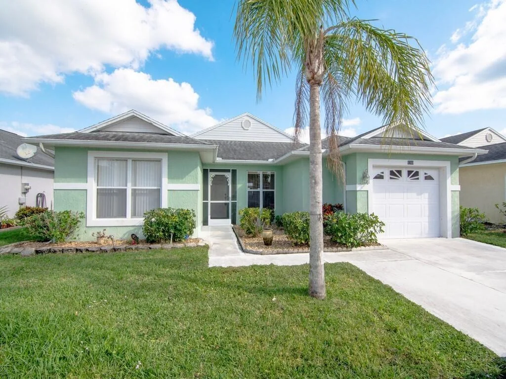 Photo of 6700 Tulipan