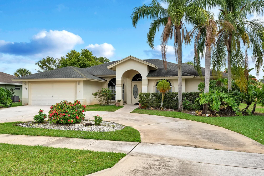 Photo of 116 Monterey Way