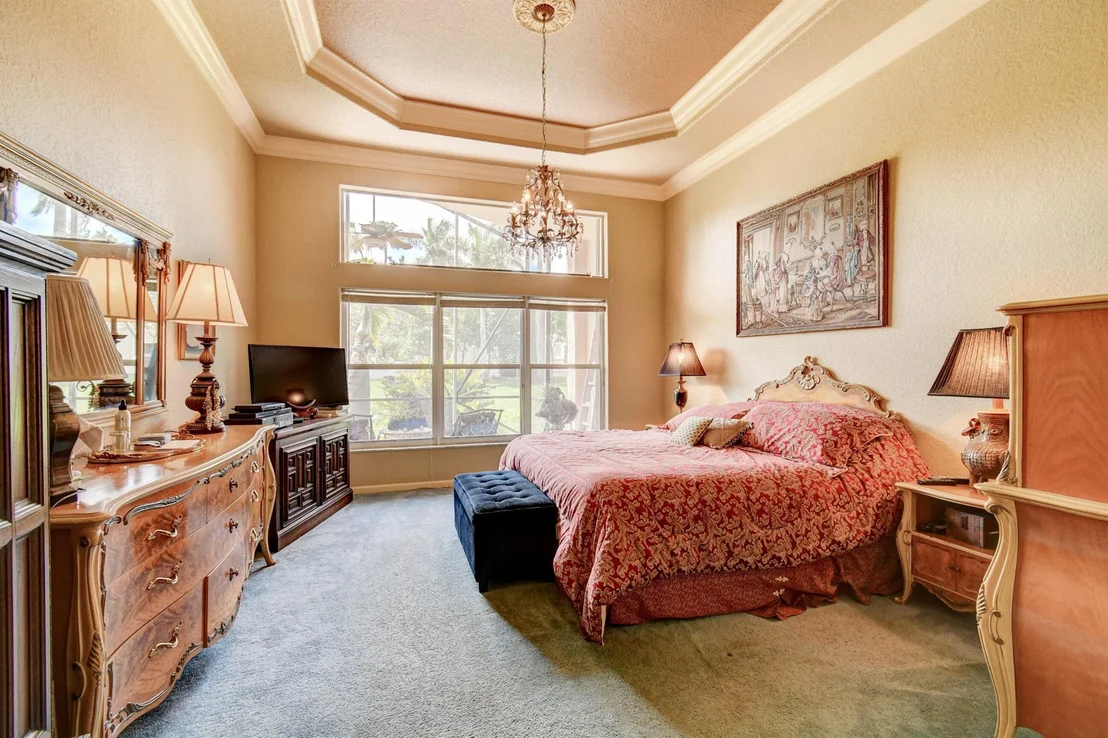 Photo of 8832 Palm River Drive