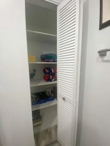 Photo of 122 Capri C