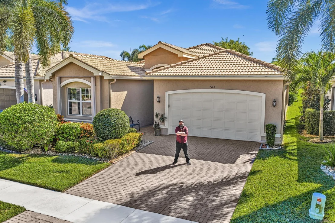 Photo of 9062 Meridian View Isle