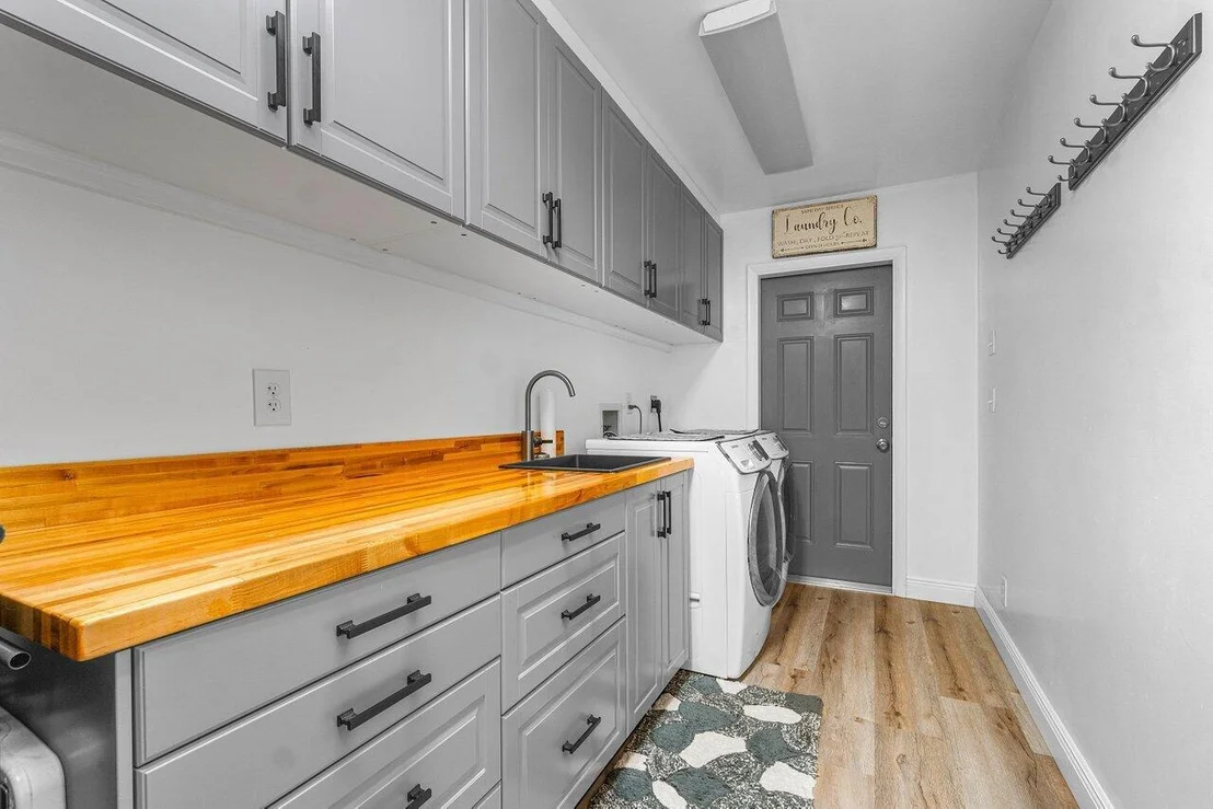Photo of 6435 Boyd Lane
